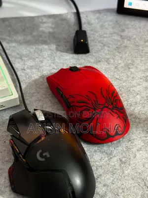 Logitech G502 Mouse