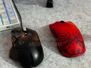 Logitech G502 Mouse