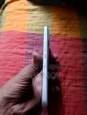 New Tecno Pova 7 Ultra 5G 256 GB Silver