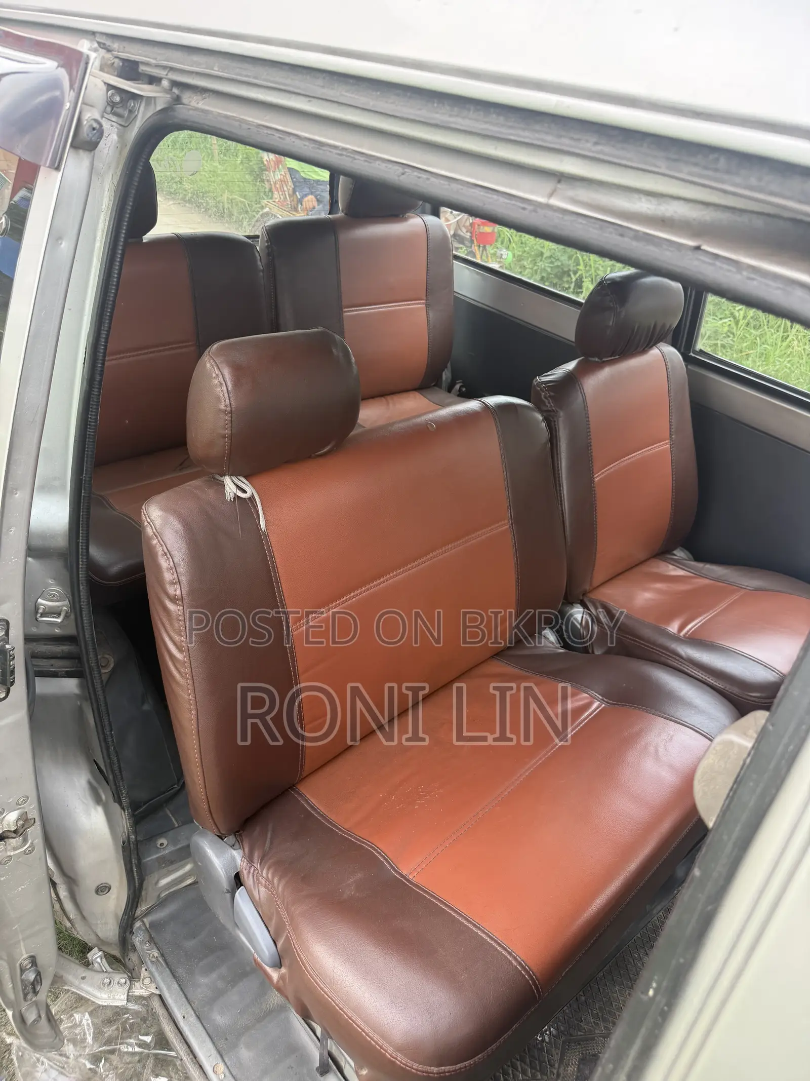 Toyota Noah 2.0 FWD (8 Seater) 2003 Silver