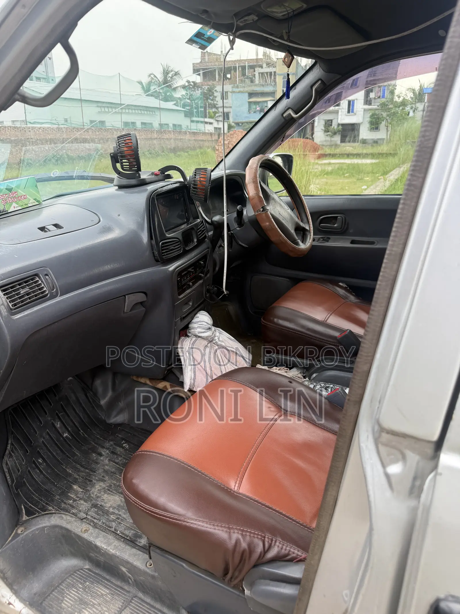 Toyota Noah 2.0 FWD (8 Seater) 2003 Silver