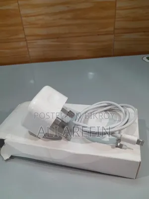 I Phone 14 Pro Max Charger