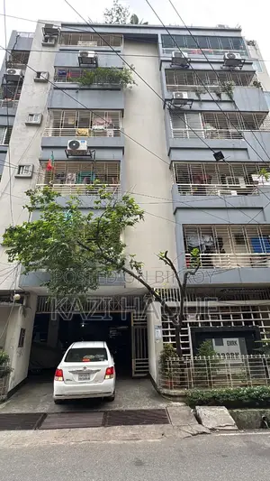 উত্তরায় ২ বেডরুমের অ্যাপার্টমেন্ট বিক্রয়ের জন্য