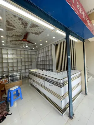 দোকানের ডেকরেশন বিক্রয় করা হবে