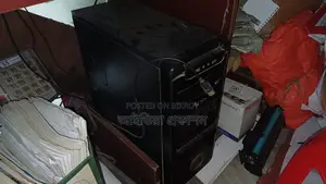 Desktop Computer ASUS 4GB Intel Celeron HDD 500GB