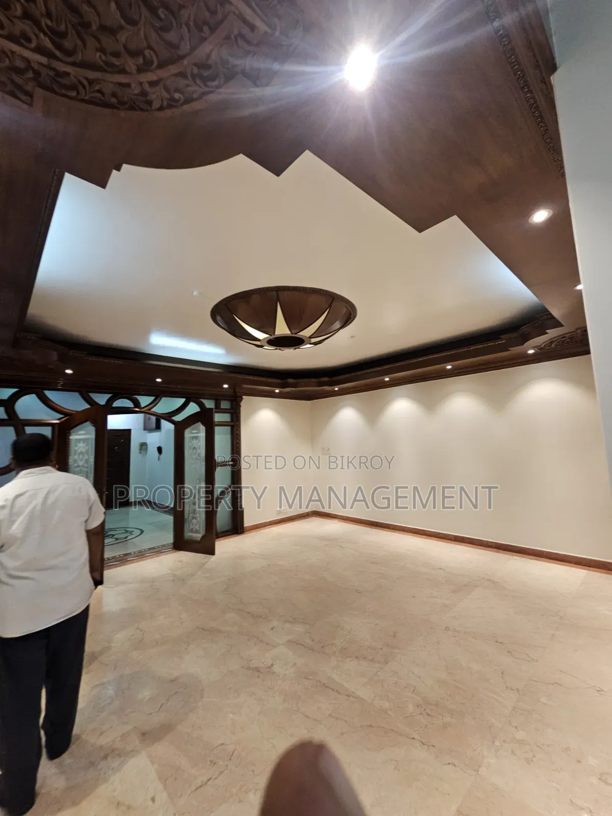 4bdrm Apartment in Gulshan for Rent