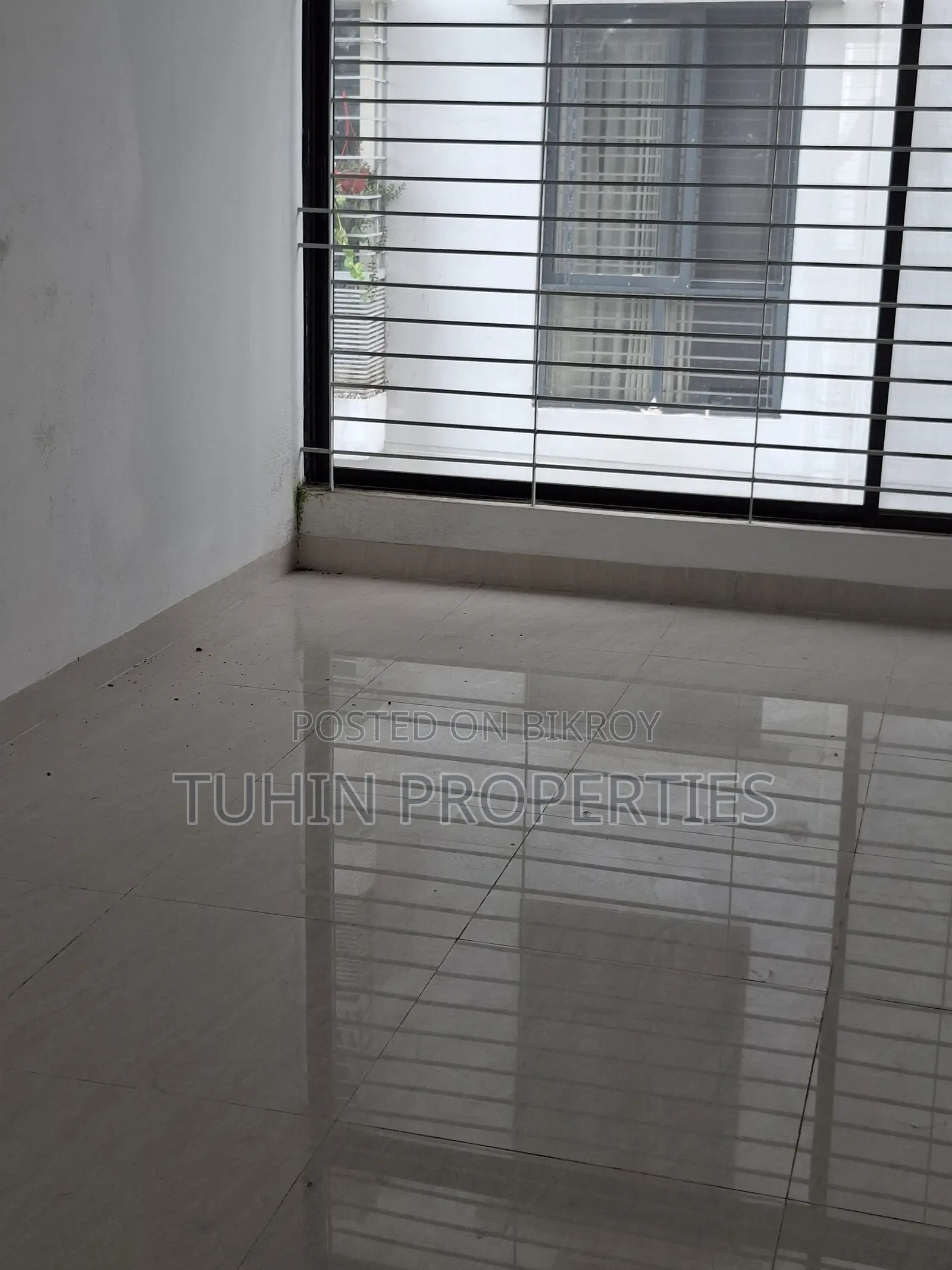 3bdrm Apartment in Basundhara for Sale