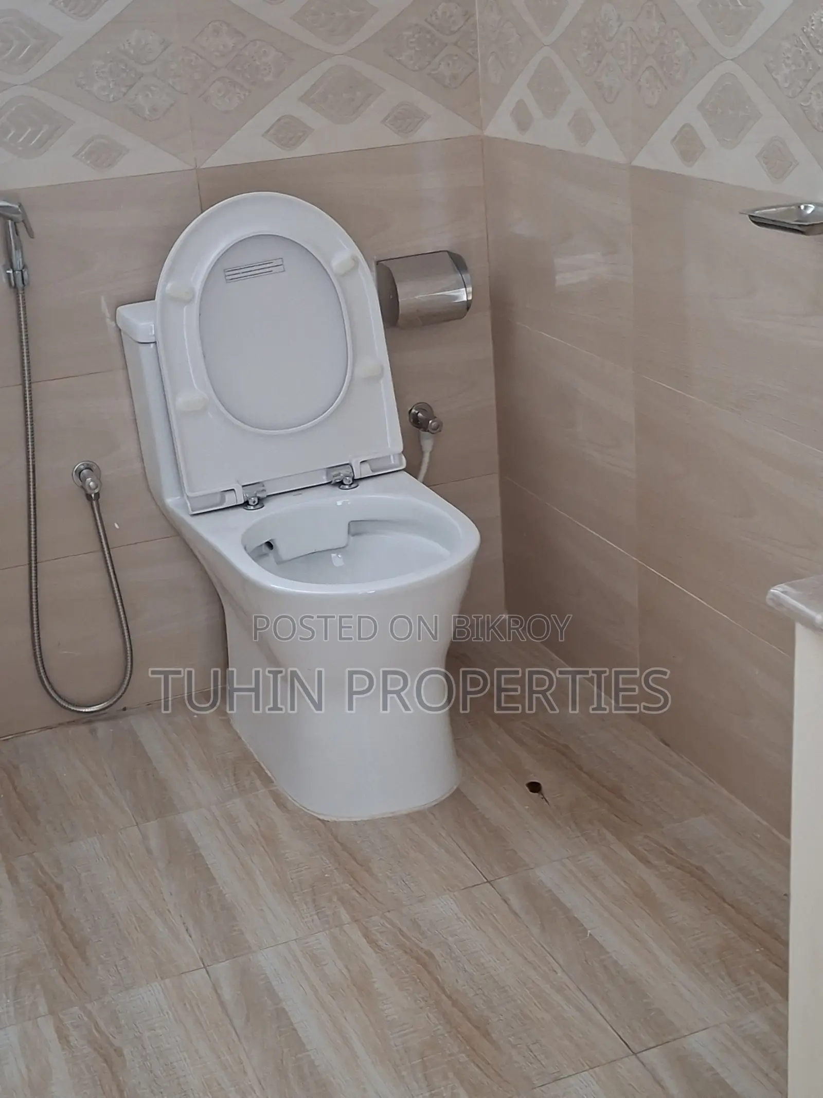 3bdrm Apartment in Basundhara for Sale
