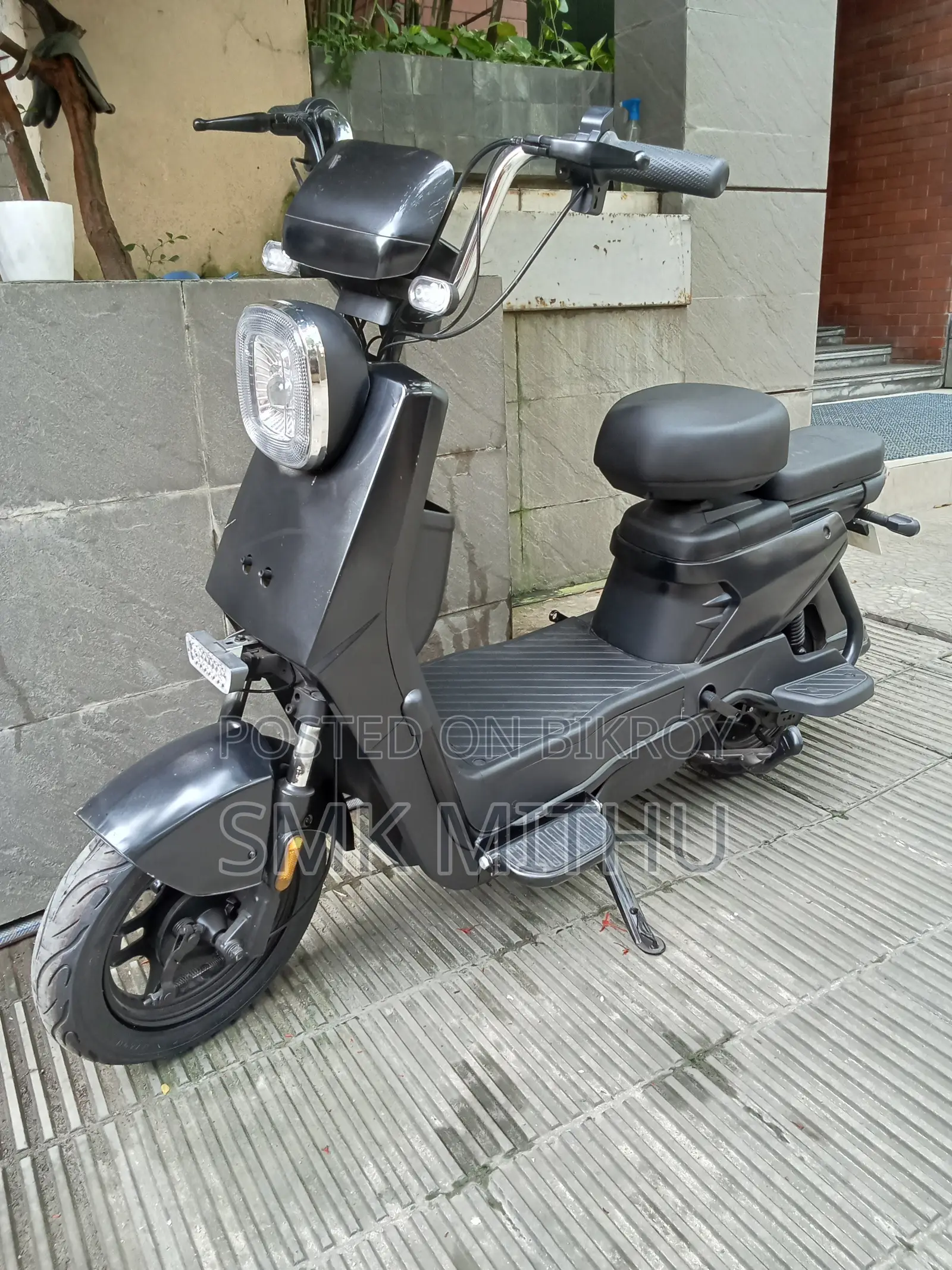 Motorcycle 2026 Black
