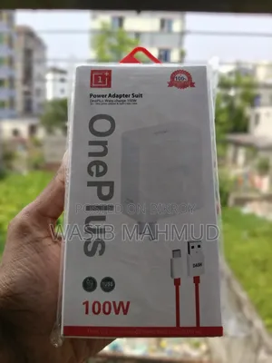 OnePlus 100W Charger
