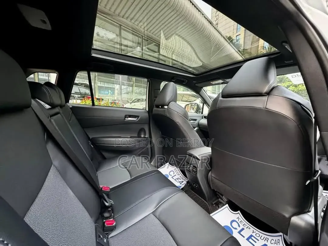 Toyota Corolla Cross LE 2023 Pearl