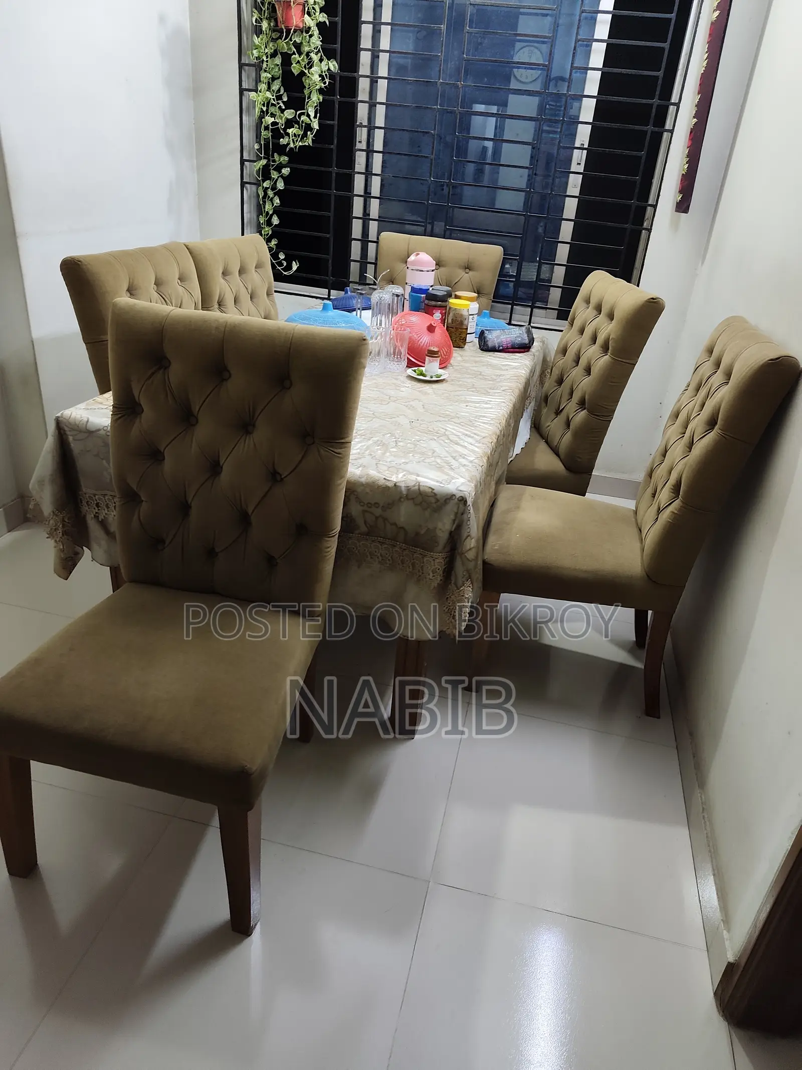 Luxury Dining 6 Chair and 1 Official Chair