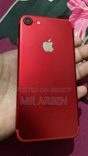 Apple iPhone 7 128 GB Red