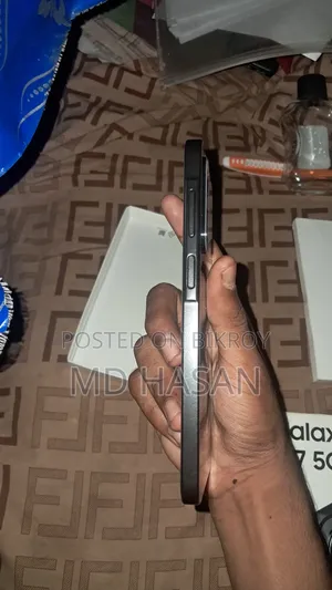 New Samsung Galaxy A17 5G 128 GB Black