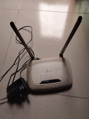 TP-Link TL-WR841N 300Mbps Wi-Fi Router | ভালো কন্ডিশন