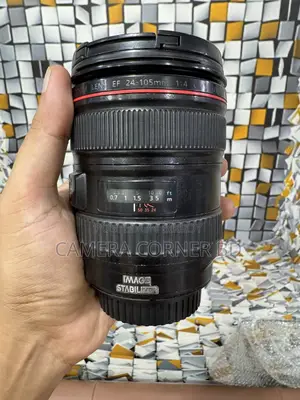 Canon 24-105mm Zoom Lens