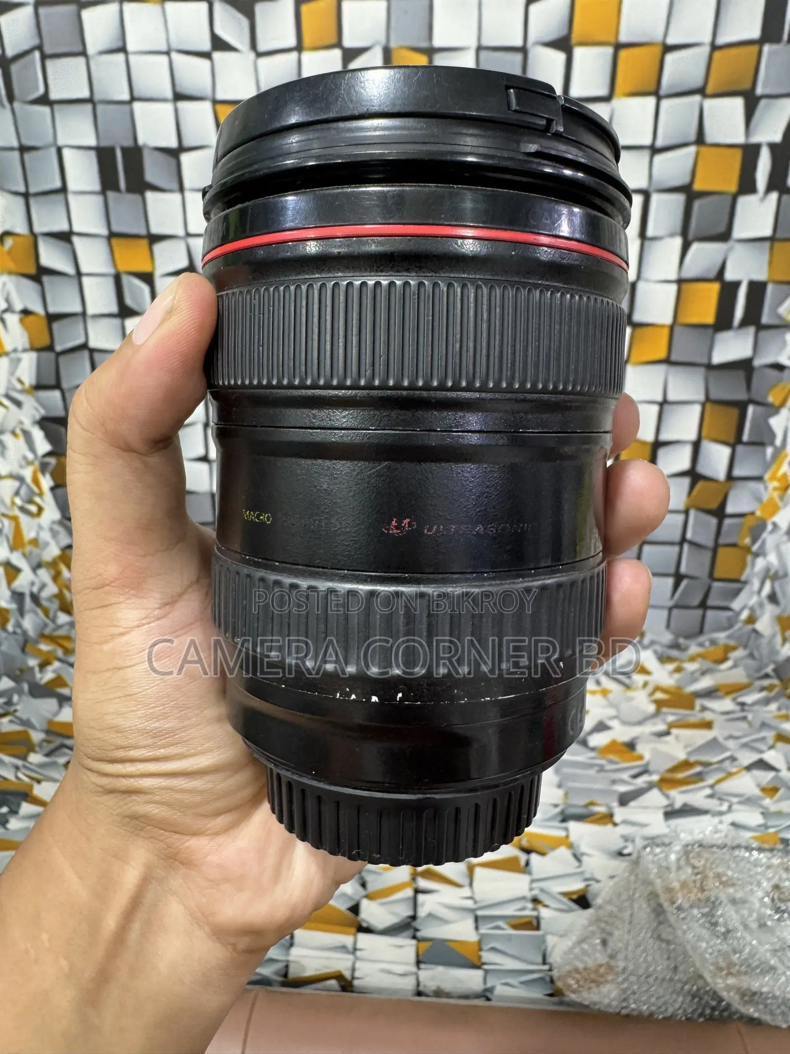 Canon 24-105mm Zoom Lens