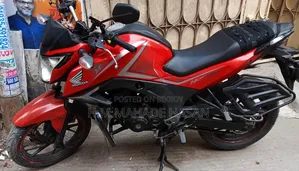 Honda Hornet 2018 Red