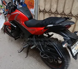 Honda Hornet 2018 Red