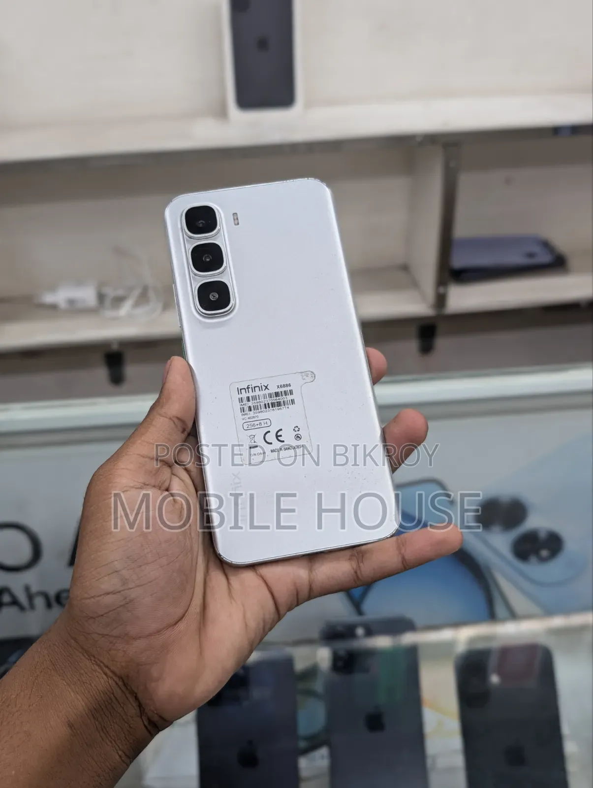 Infinix Hot 60 Pro+ 256 GB Silver