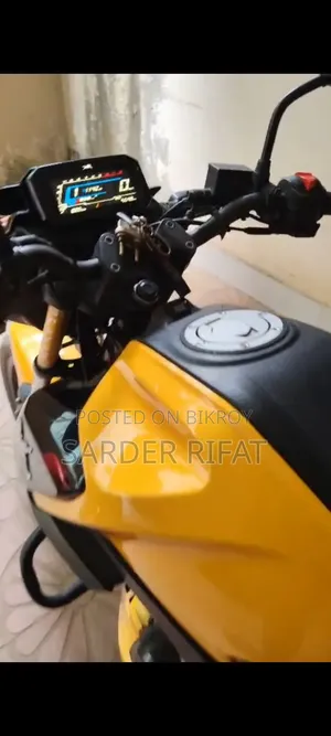 TVS Raider 125 2024 Yellow