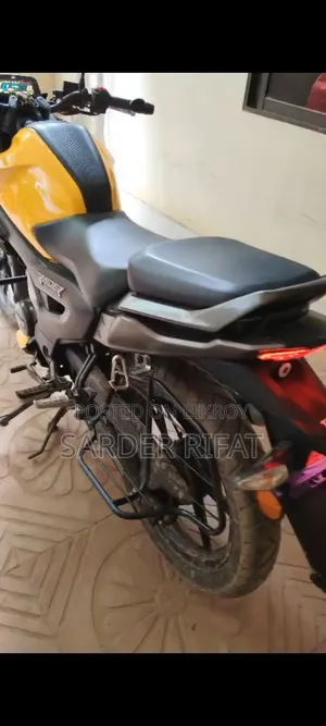TVS Raider 125 2024 Yellow