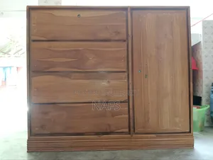 সেগুন কাঠের ওয়্যারড্রব