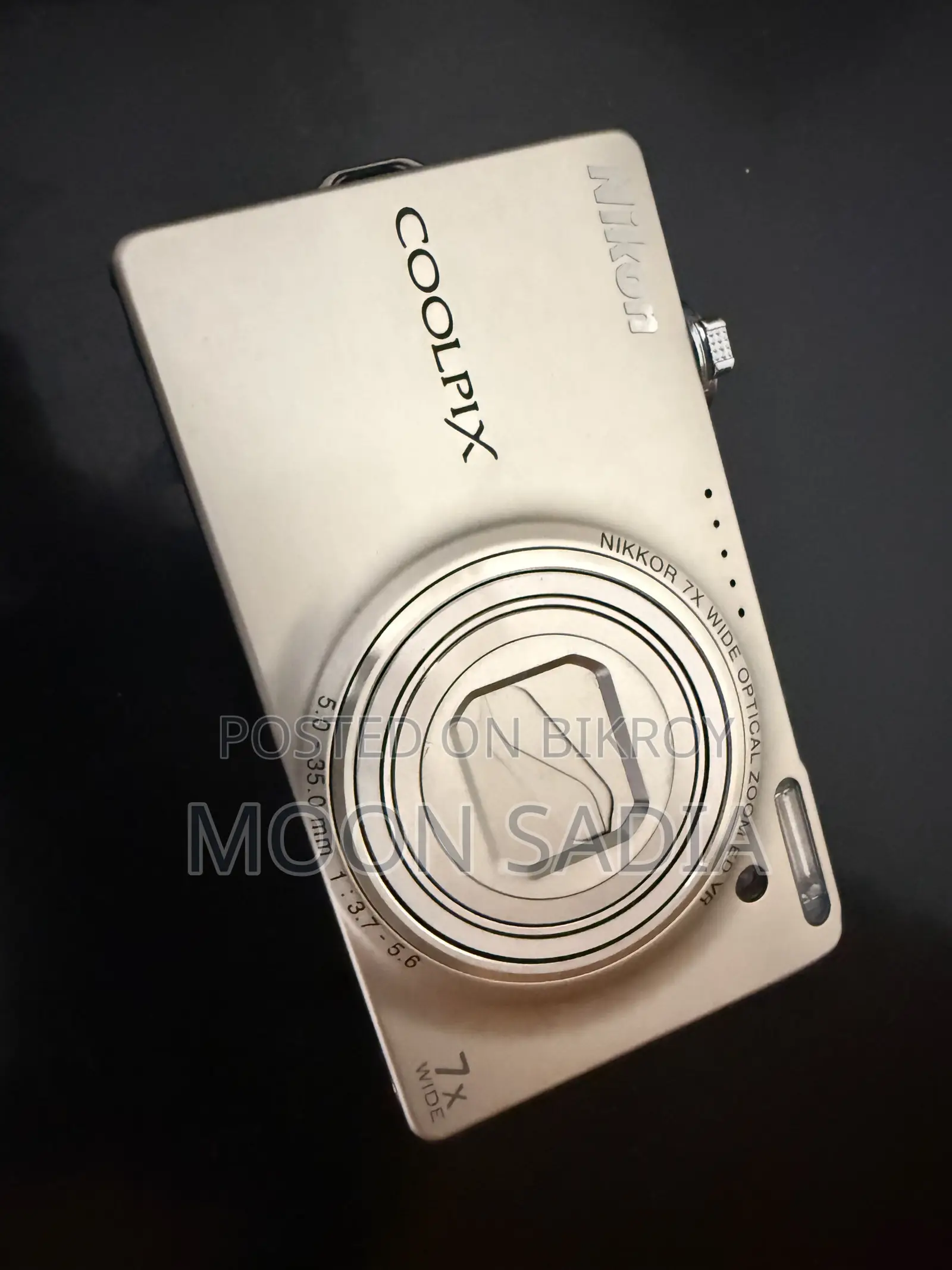 Digital Camera