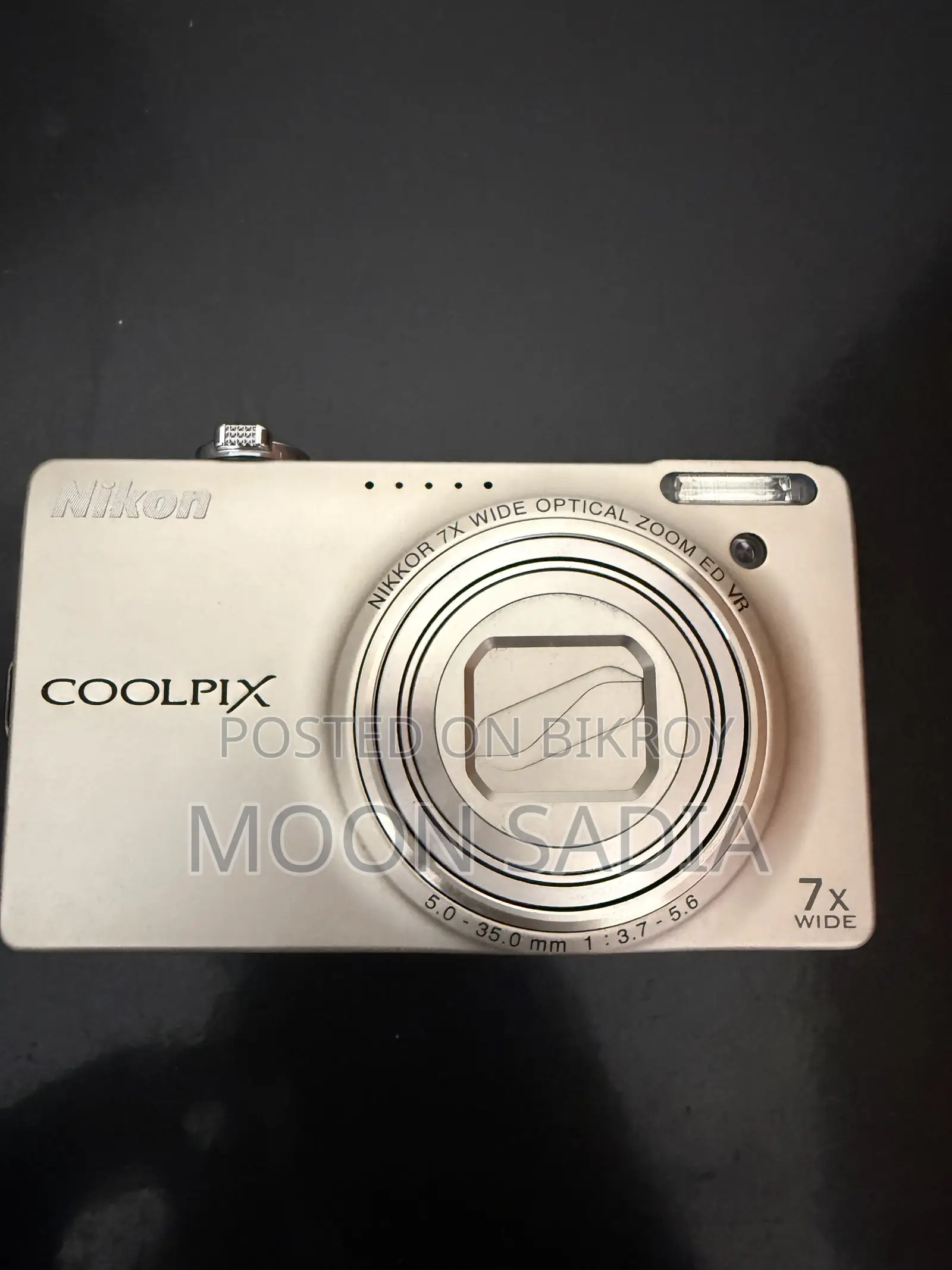 Digital Camera