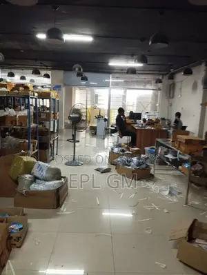বাণিজ্যিক ফ্লোর বিক্রয়