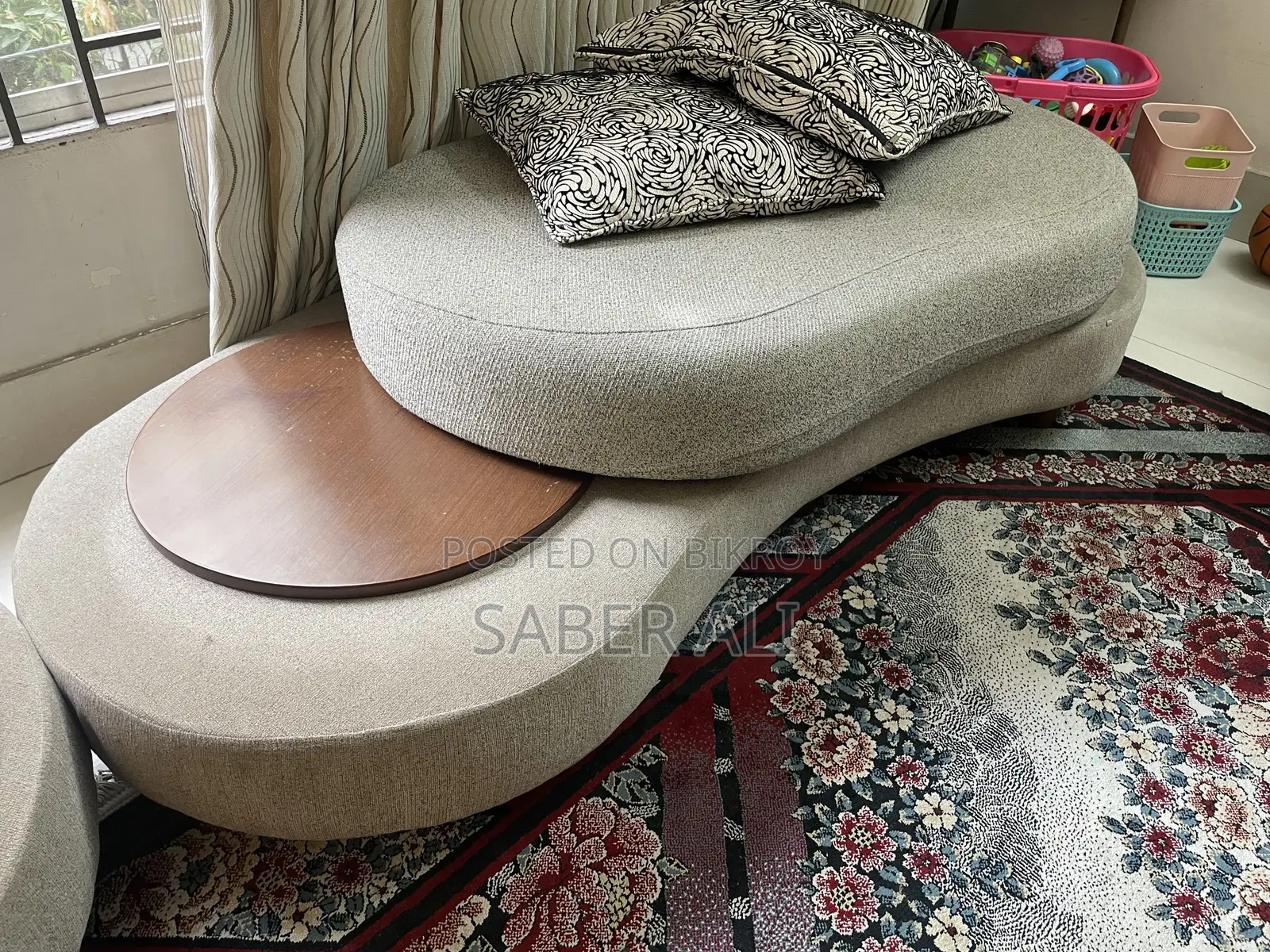 Hatil Sofa