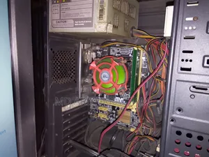 Desktop Computer ASUS 8GB Intel Core I5 HDD 512GB