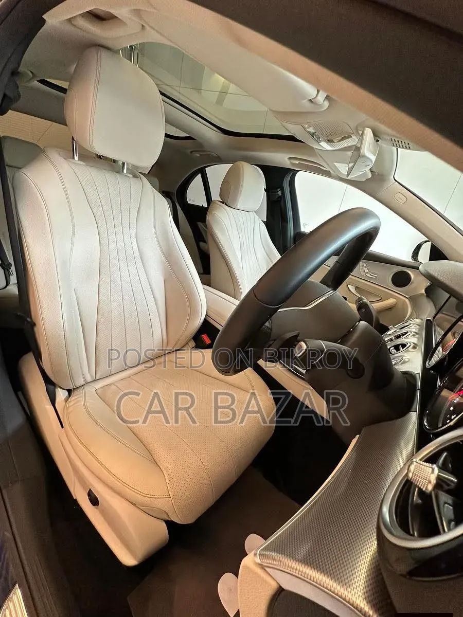 Mercedes-Benz E200 2016 Blue