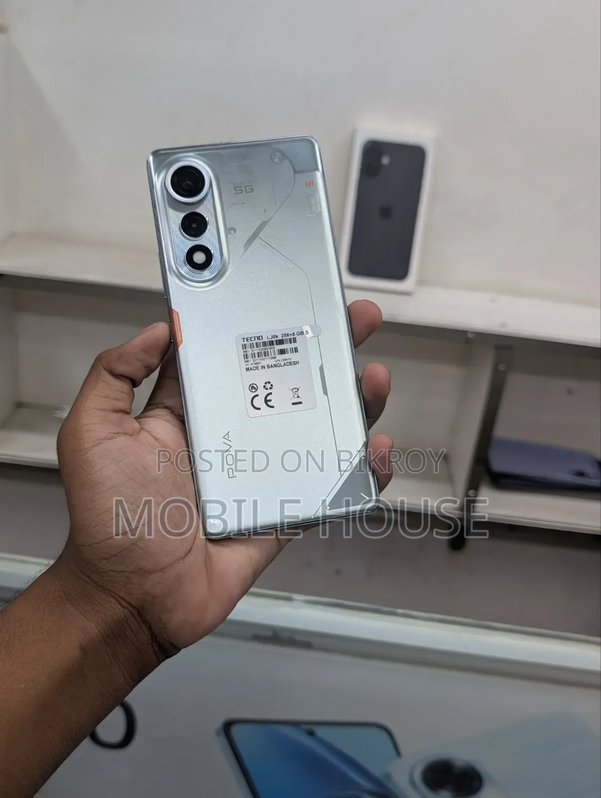 Tecno Pova Curve 256 GB Silver
