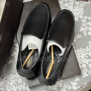 Brand New TOMAZ Shoes