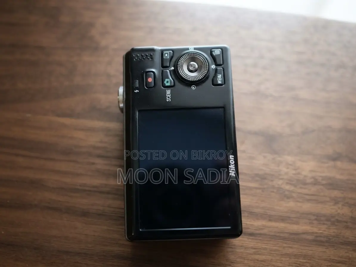 Digital Camera