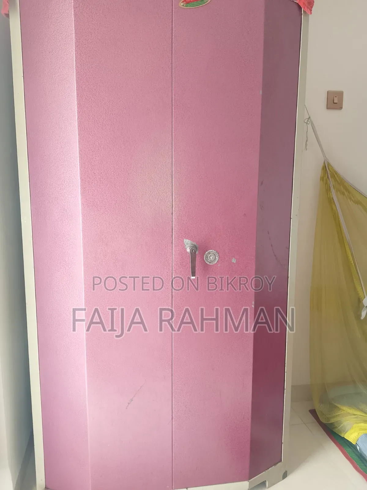 স্টিলের মজবুত বড় আলমারি বিক্রয় হবে