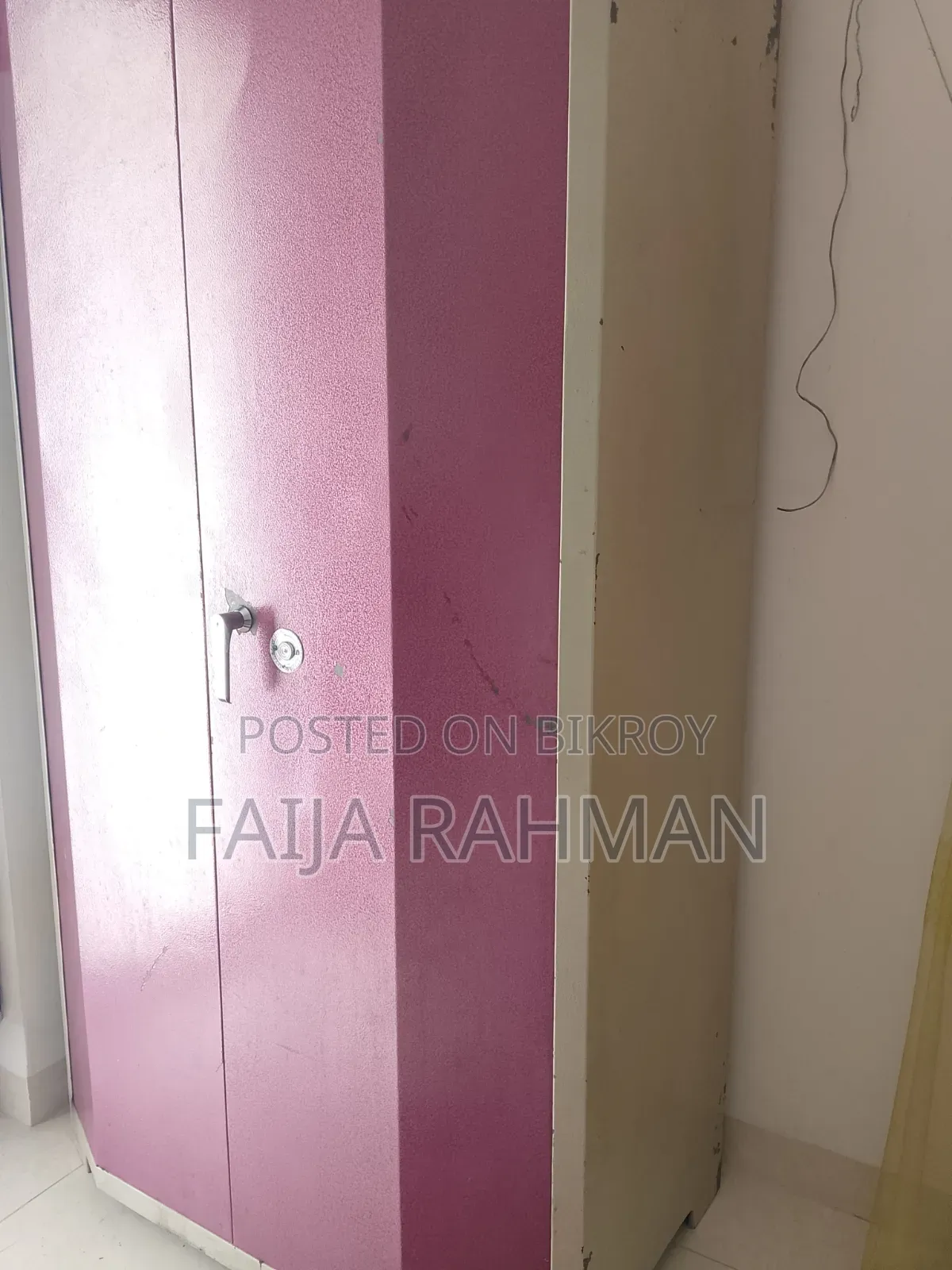 স্টিলের মজবুত বড় আলমারি বিক্রয় হবে