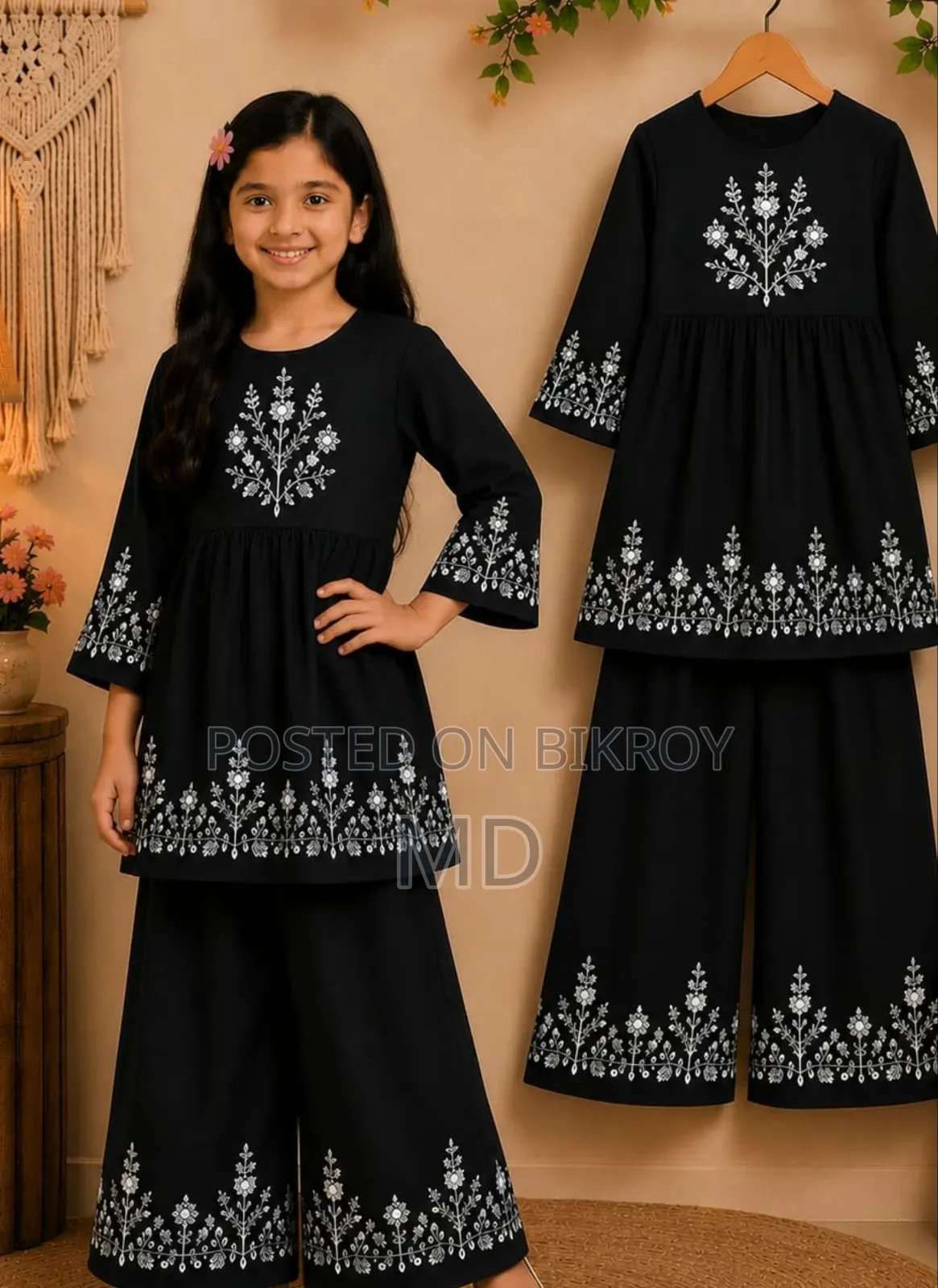 Girls Single Large Floral Printed Black Kurti With Wide-Leg Palazzo