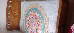 ৫ ফিট বাই ৭ ফিট খাট, প্রিমিয়াম সেগুন কাঠের।