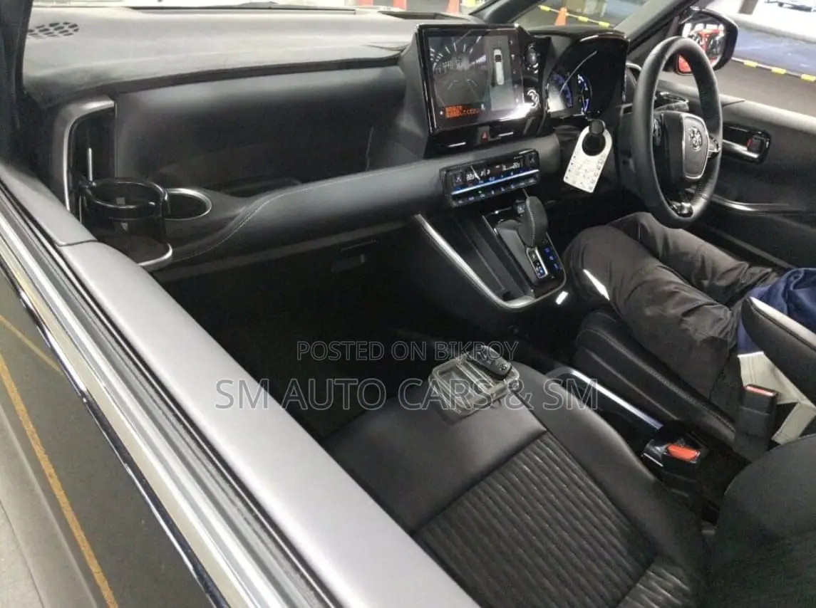 Toyota Noah 2023 Black