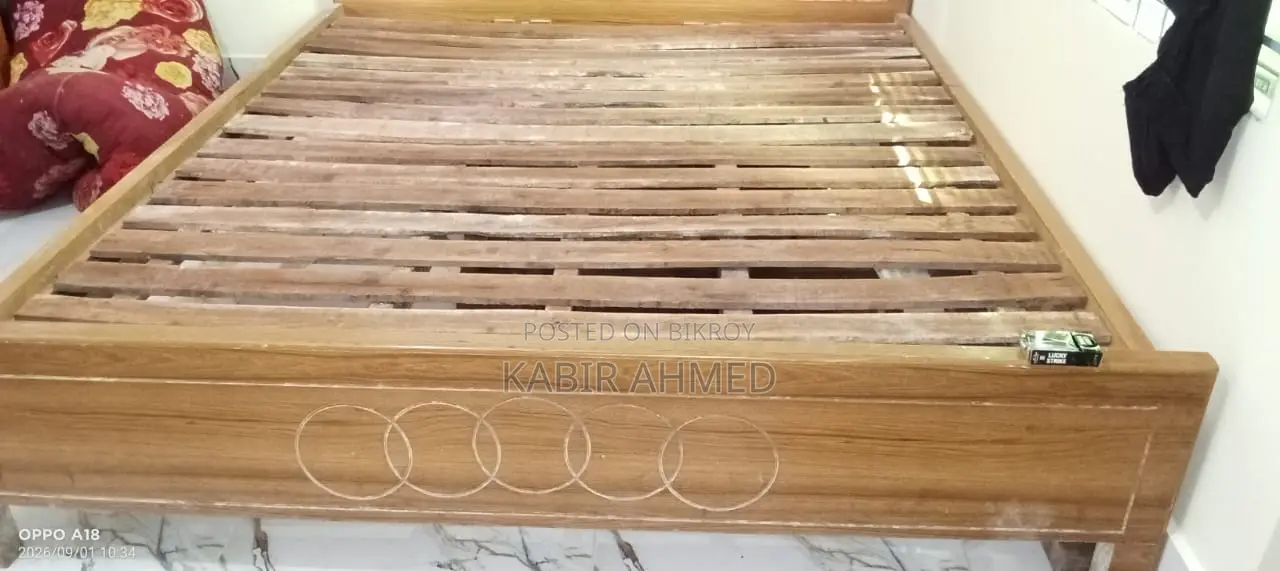 খাট ৬/৭ ফিট