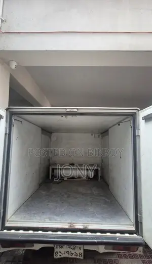 Mitsubishi L300 2011 White