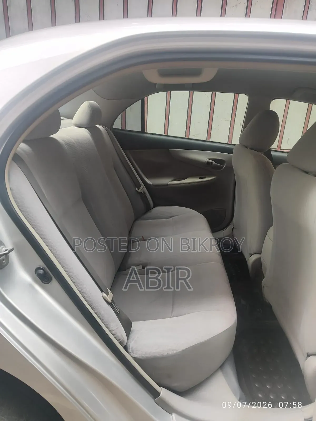 Toyota Axio 2011 Silver