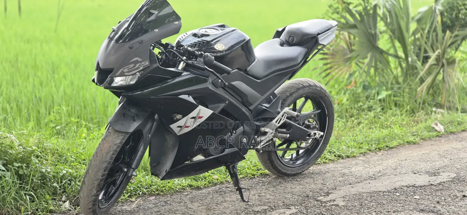 Yamaha R15 V3 2023 Black
