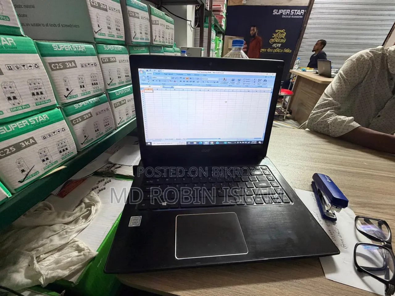 Laptop Acer AcerNote 3GB Intel Core i3 HDD 1T