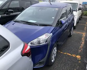 Toyota Sienta 1.5 FWD 2021 Blue