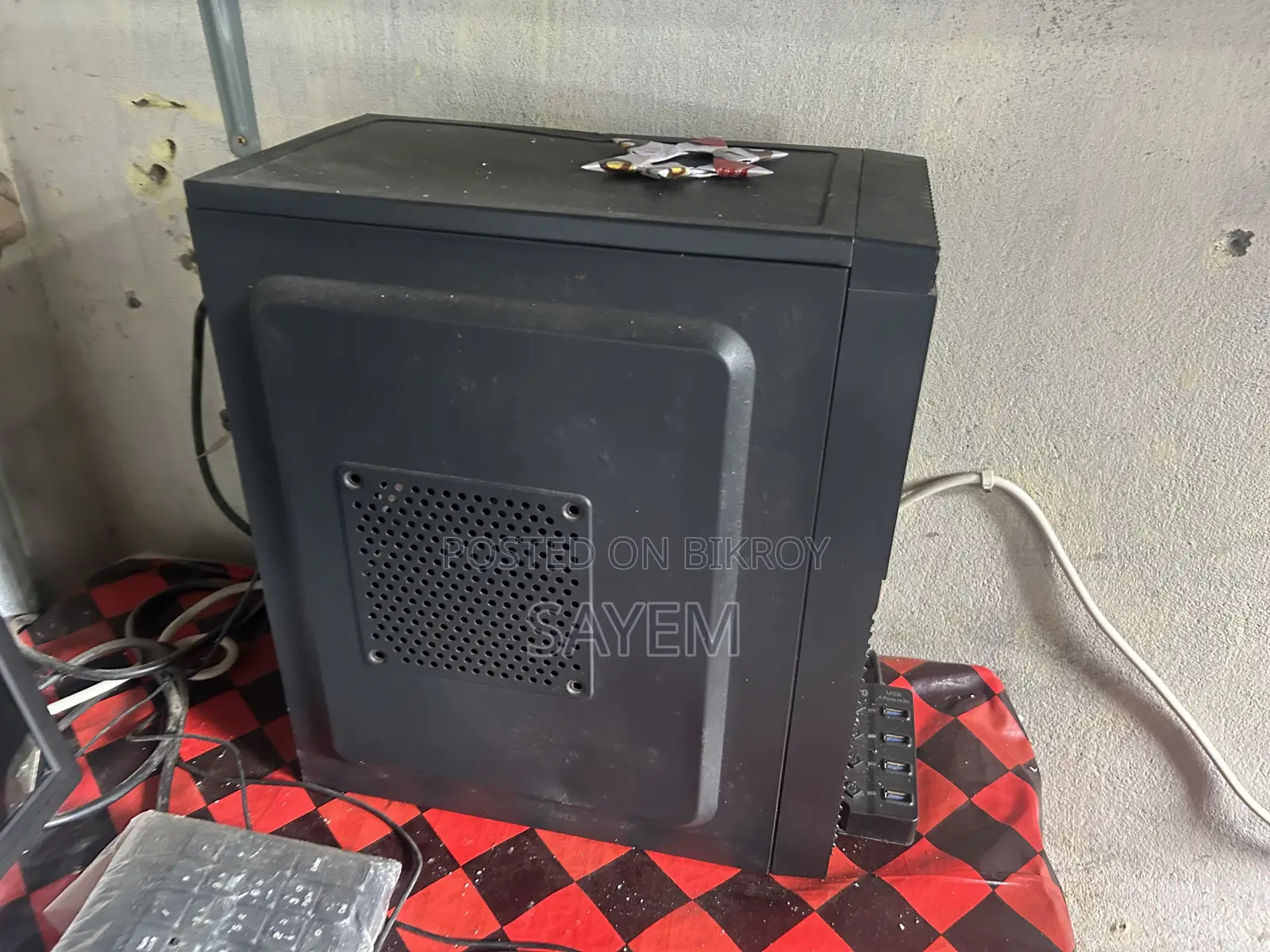 Desktop Computer 8GB Intel Core I3 SSD 128GB