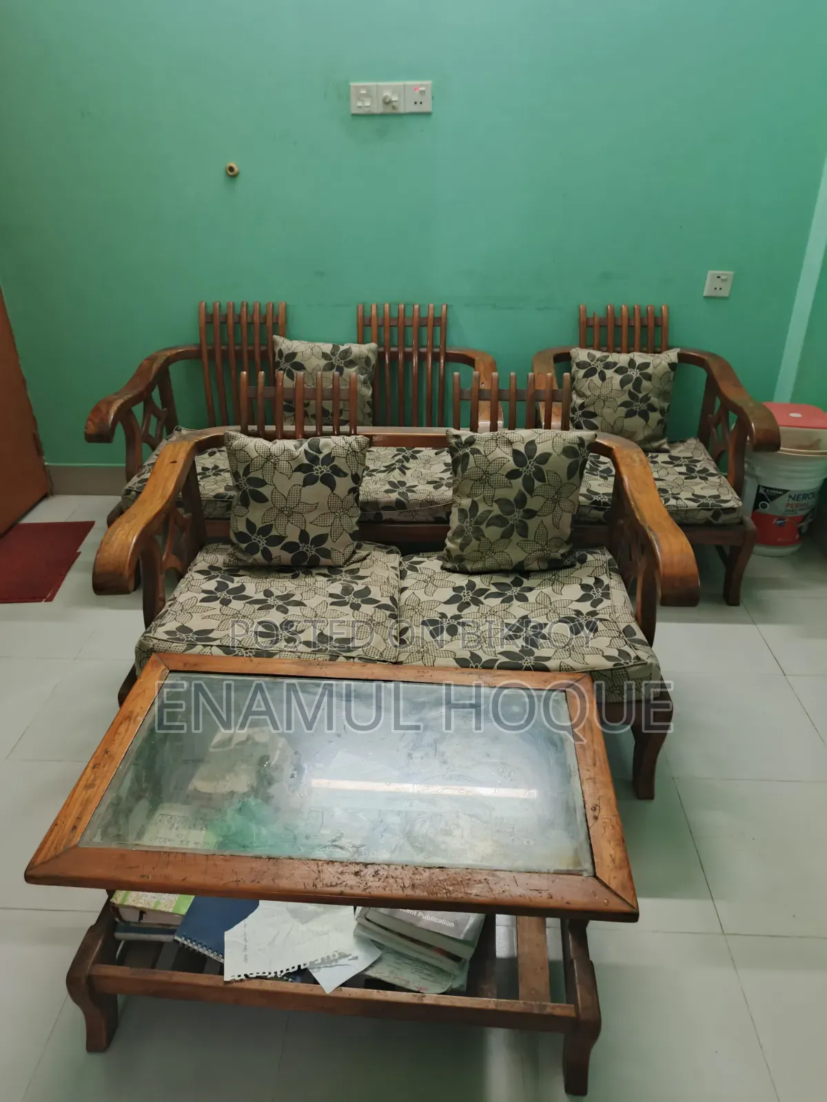 Sofa Set With Tea Table