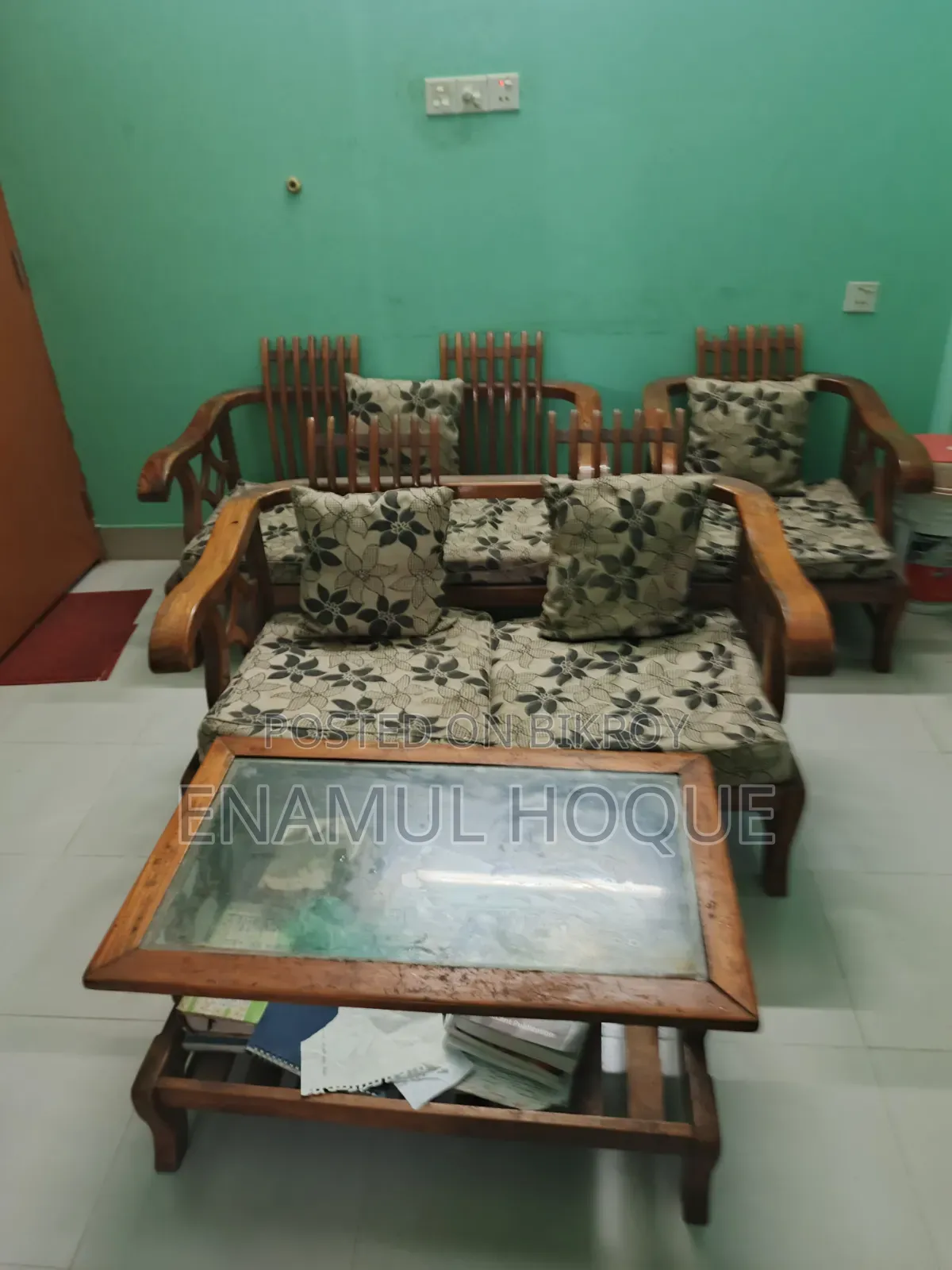 Sofa Set With Tea Table